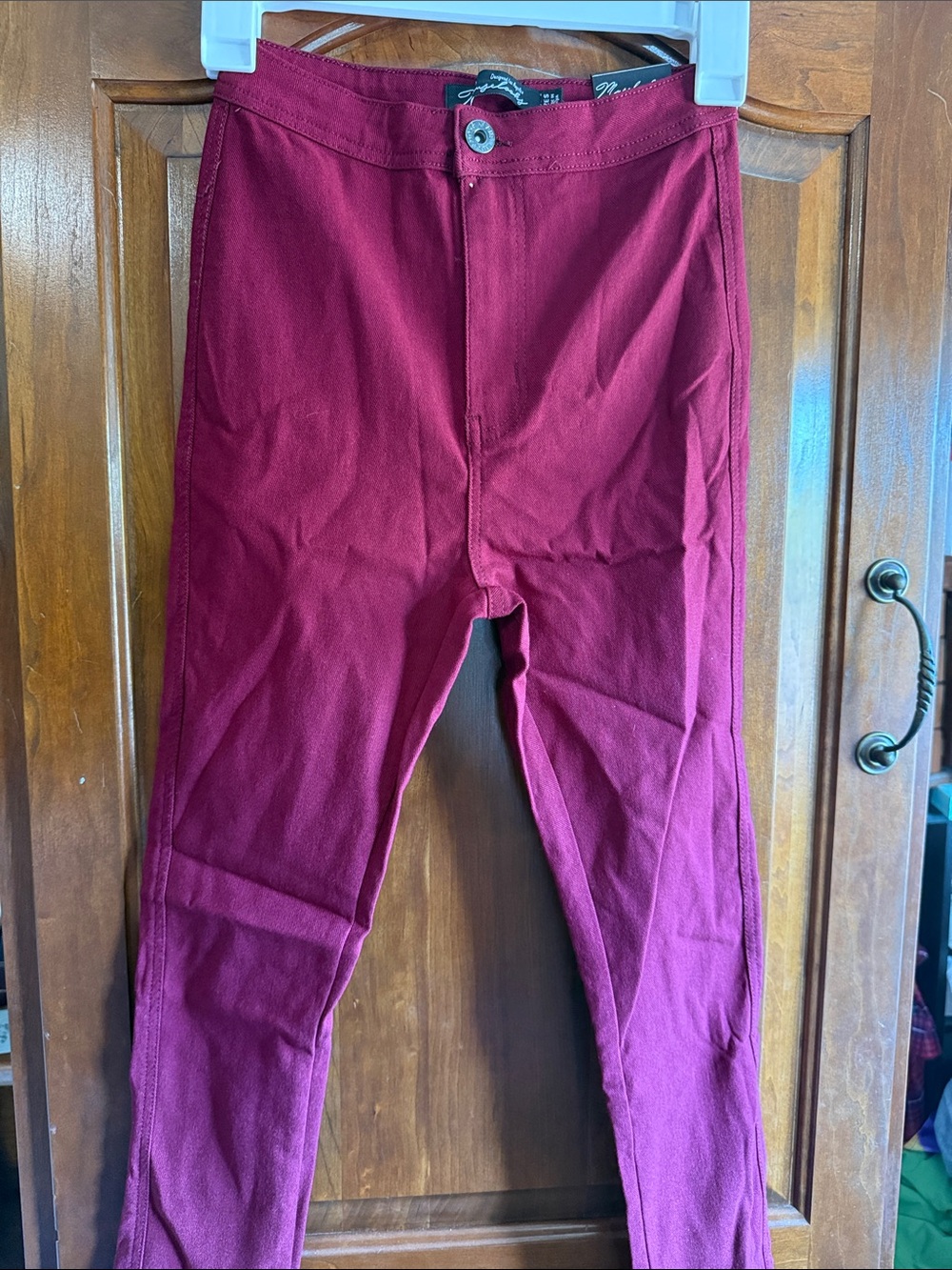 Women's Burgundy Stretch Jeggings